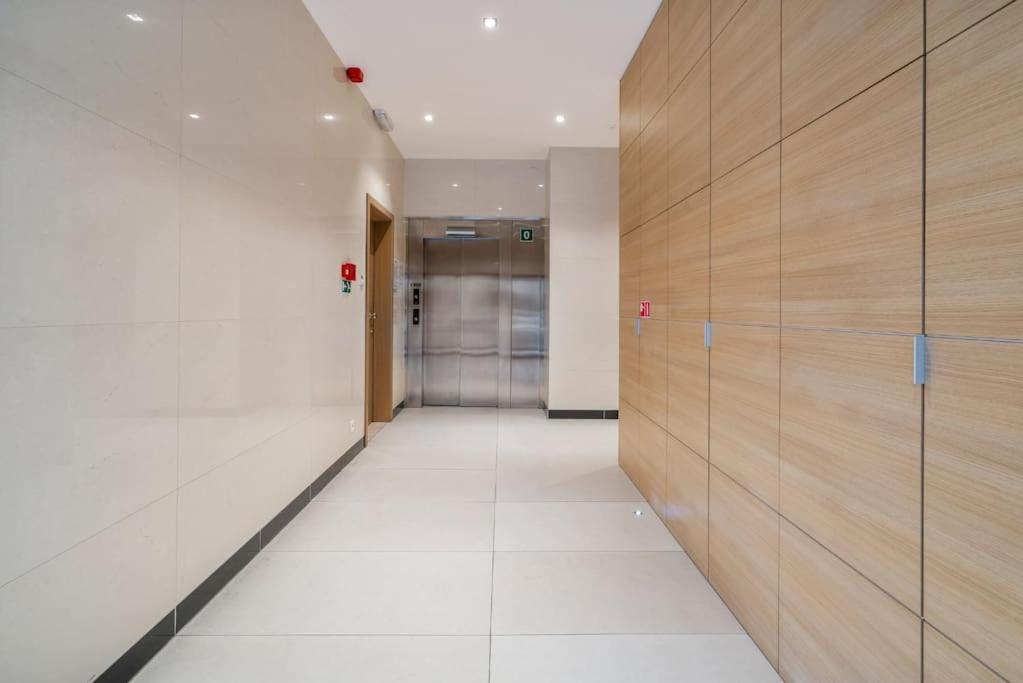 Resedentie Prado Apartment ออสเทนด์ ภายนอก รูปภาพ