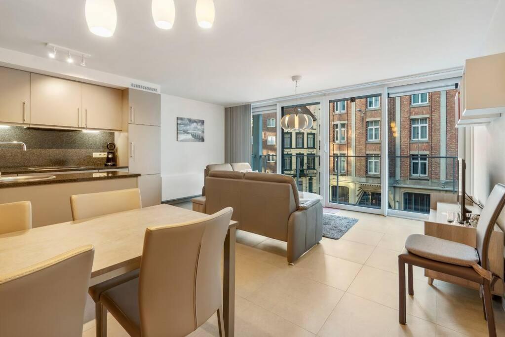 Resedentie Prado Apartment ออสเทนด์ ภายนอก รูปภาพ